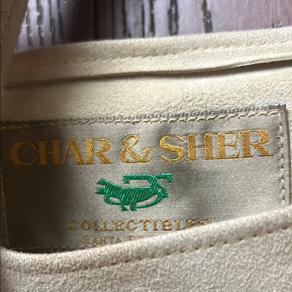 Chic Beige Cape With Patterned Design - image 2